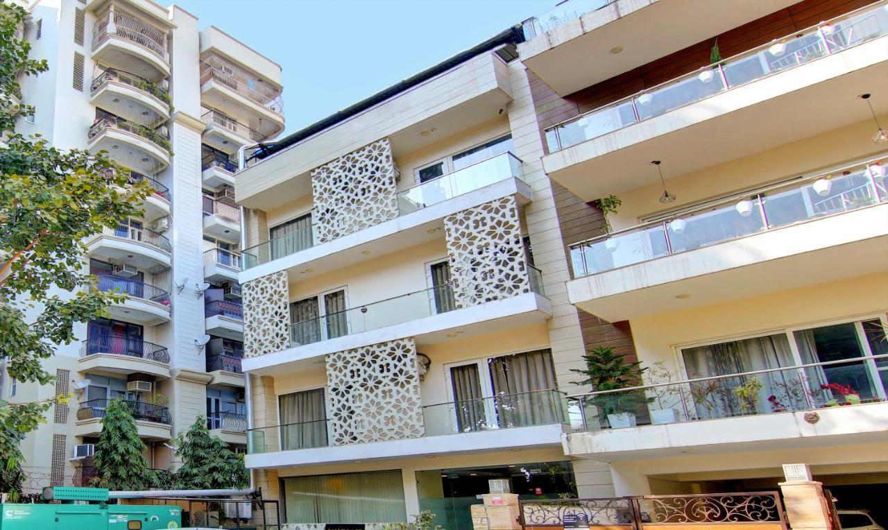 Treebo Sai Village Gold Souk - Sec 43 Gurgaon Exterior foto